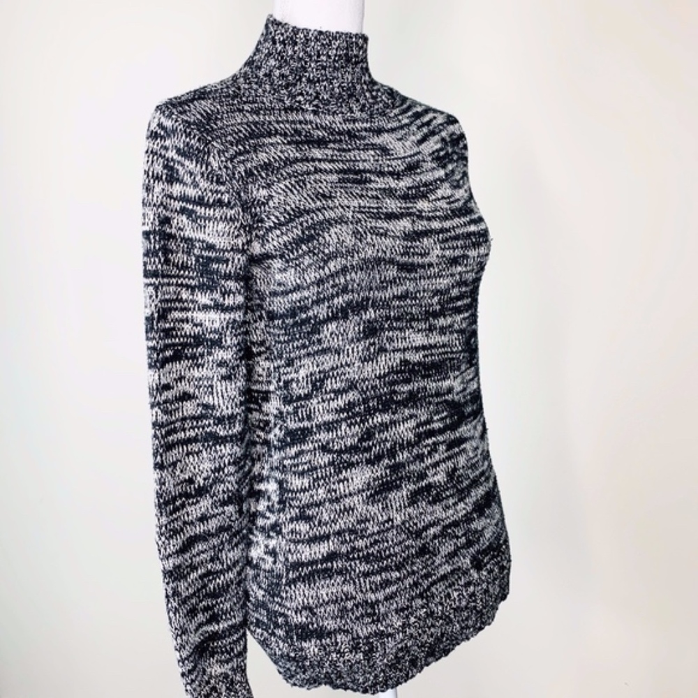 Old Navy Chunky Knit Mockneck Pullover Sweater